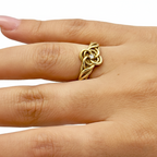 THE ETERNAL THREAD CELTIC KNOTS RING