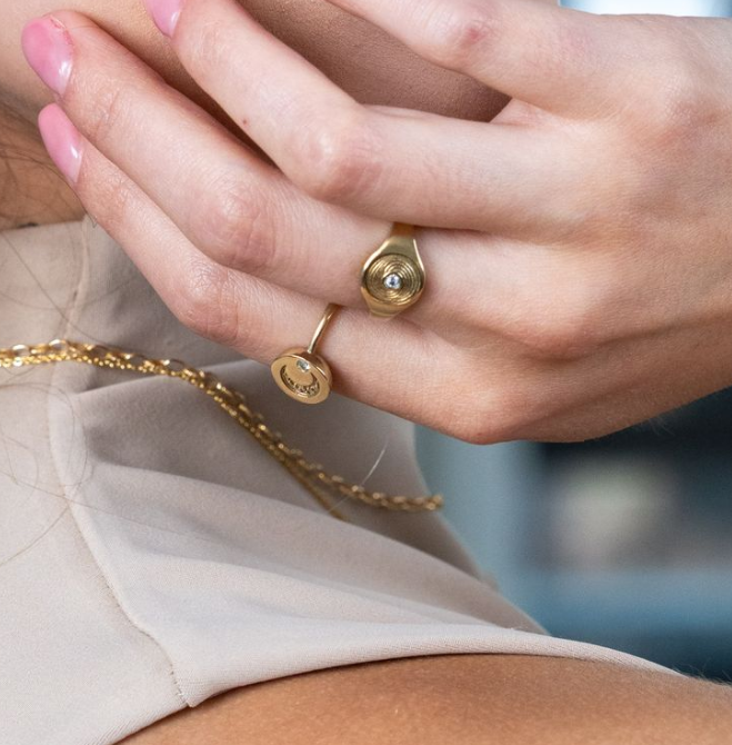 THE CRESCENT MOONLIGHT PROTECTION RING
