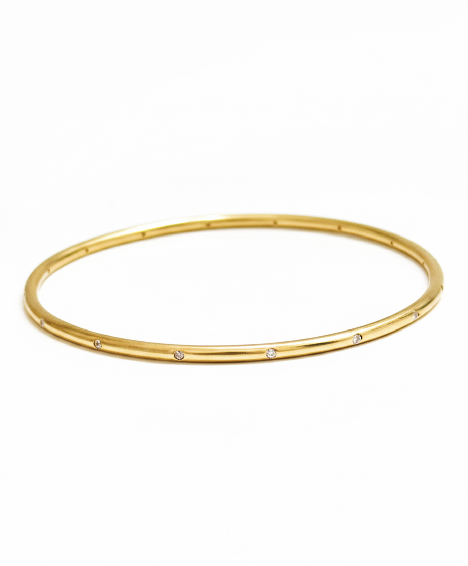 GUIDING LIGHT BANGLE