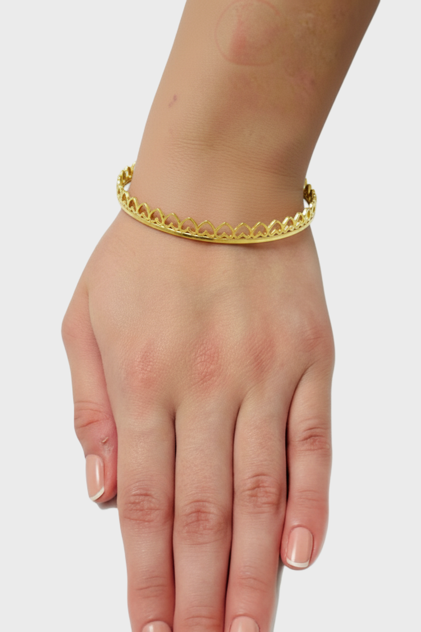 DEVOTION HEART CROWN BANGLE