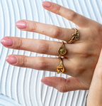 THE PERSONALIZED SEAL RING
