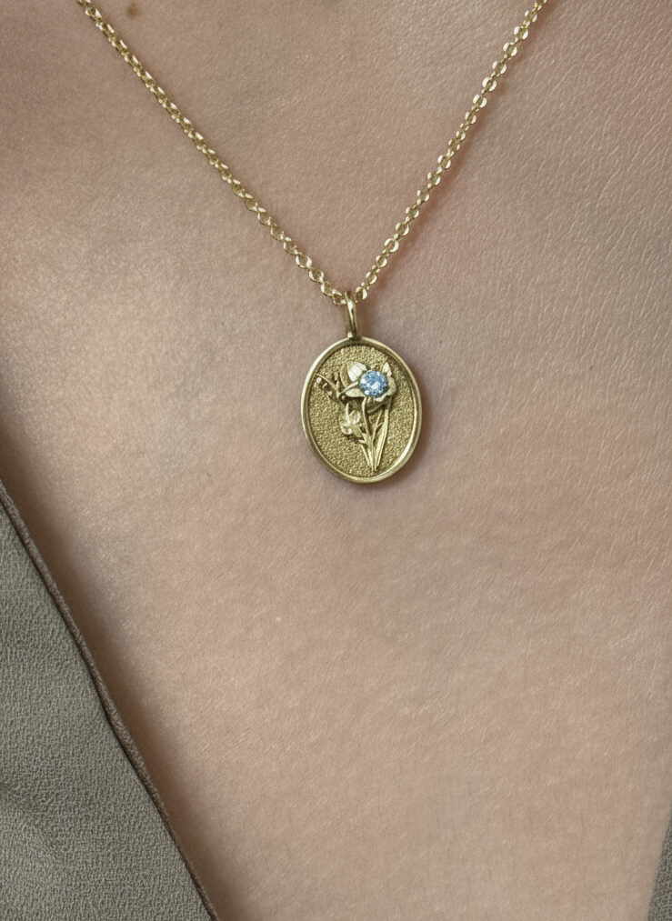 THE MARCH BIRTH FLOWER & STONE PENDANT — DAFFODIL AND AQUAMARINE