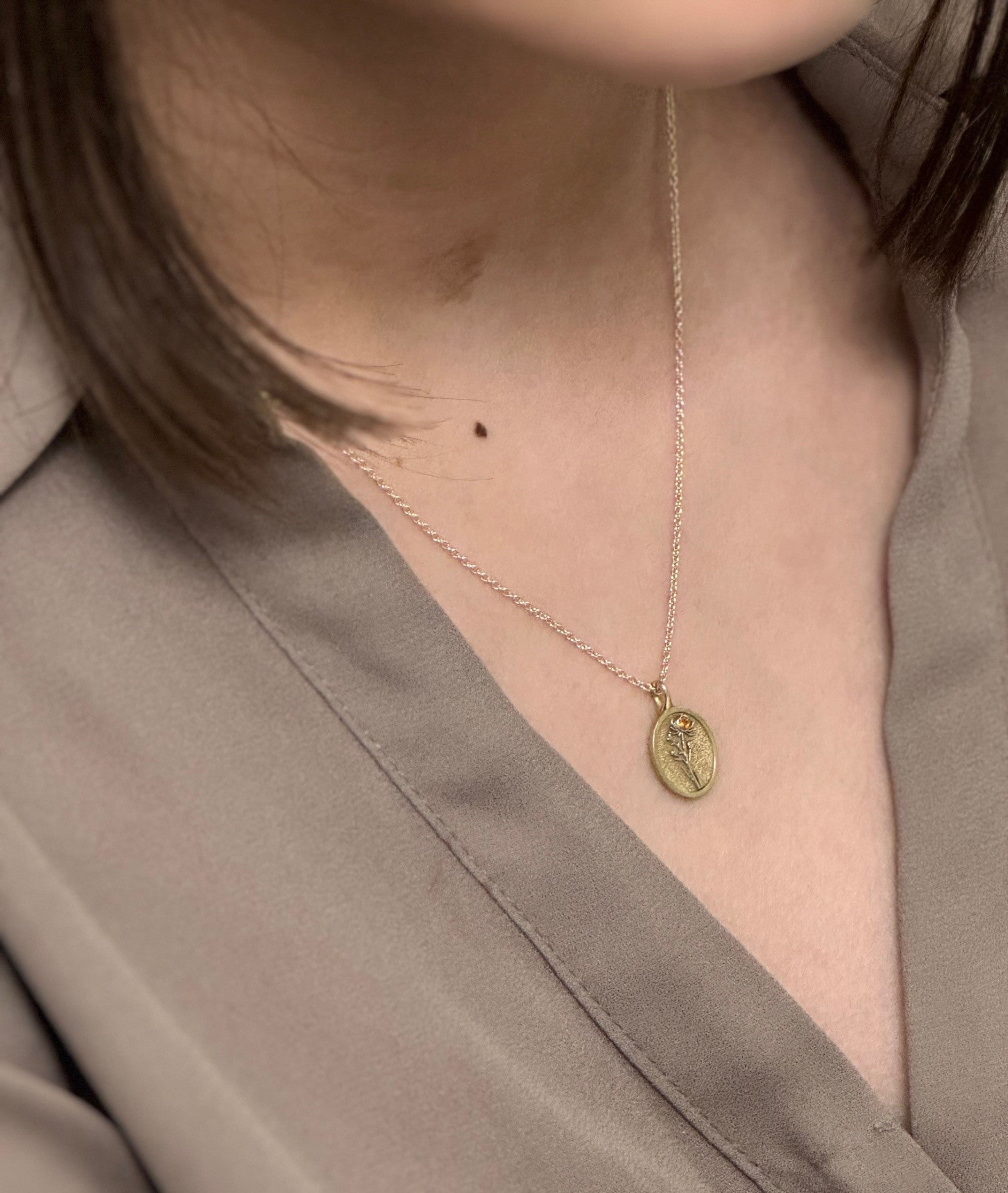 THE NOVEMBER BIRTH FLOWER PENDANT — CHRYSANTHEMUM AND CITRINE