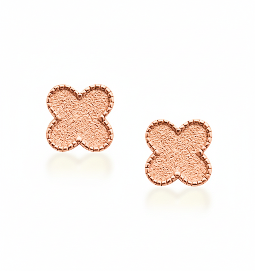 FOUR TREBOL LUCK STUD EARRINGS